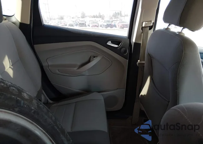 1FMCU9G94GUC83107: 44335452