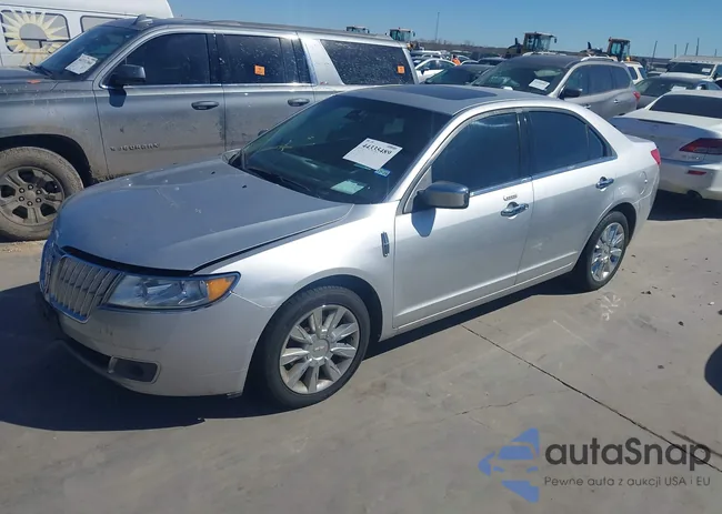 3LNHL2GC3CR830011: 44335489