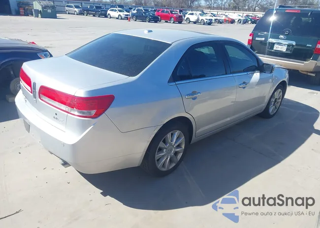 3LNHL2GC3CR830011: 44335489