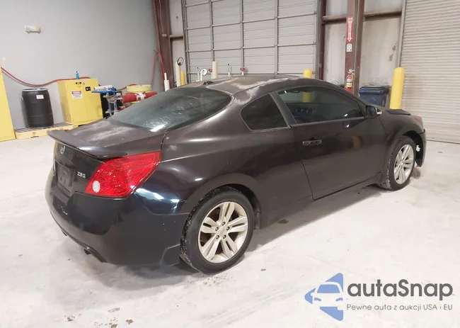 1N4AL2EP0AC157871: 44335492