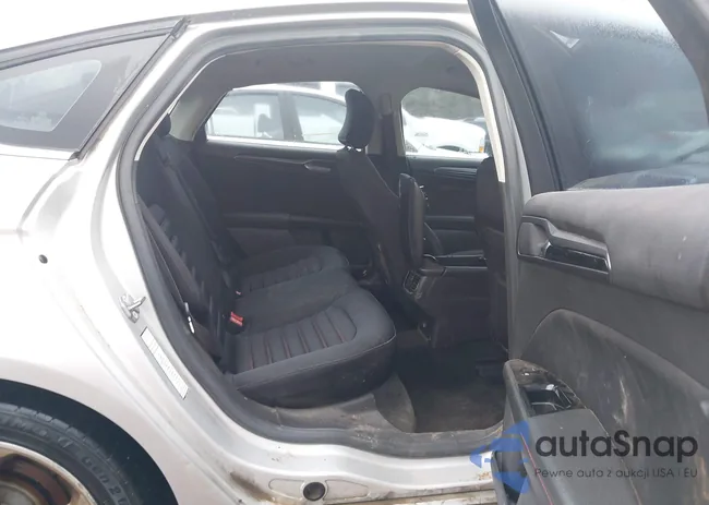 3FA6P0HD8GR398961: 44335551