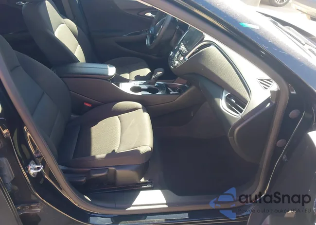 1G1ZD5ST9SF130190: 44334576