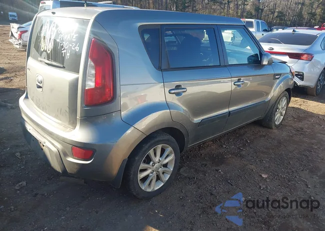 KNDJT2A52D7591852: 44334637