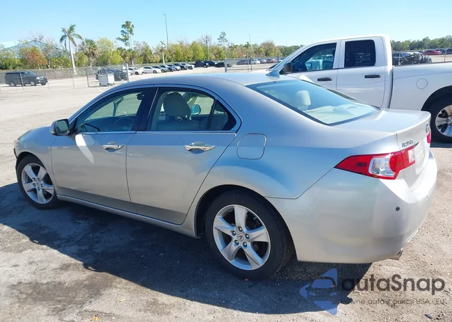 JH4CU2F69AC027110: 44334663