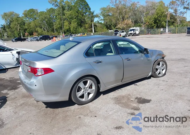 JH4CU2F69AC027110: 44334663