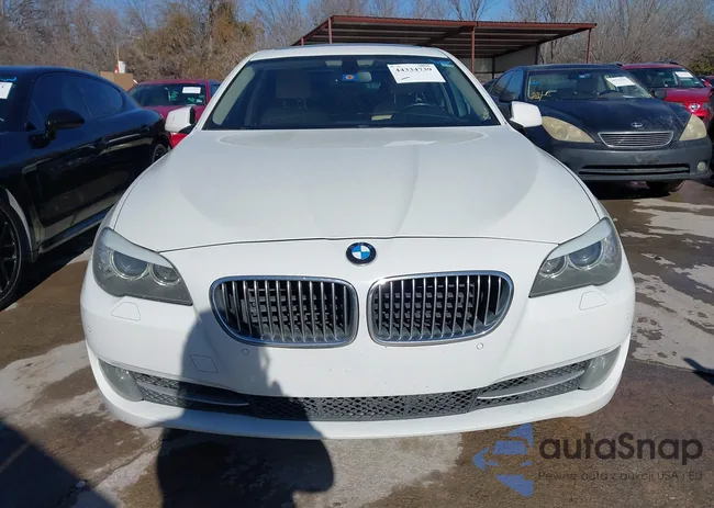 WBAFR1C54BC750108: 44334739