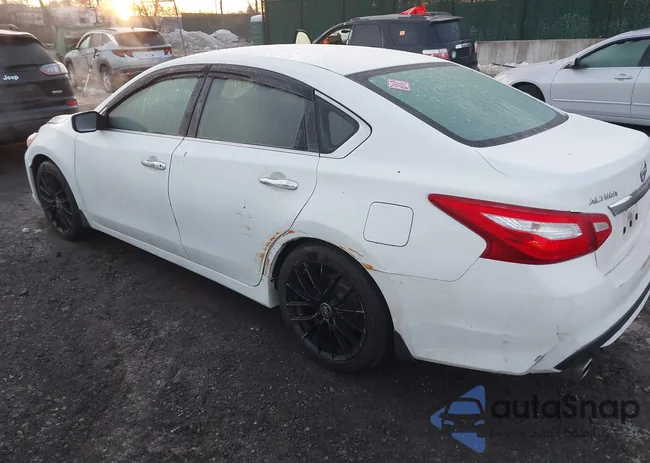 1N4AL3AP6GC162125: 44334743