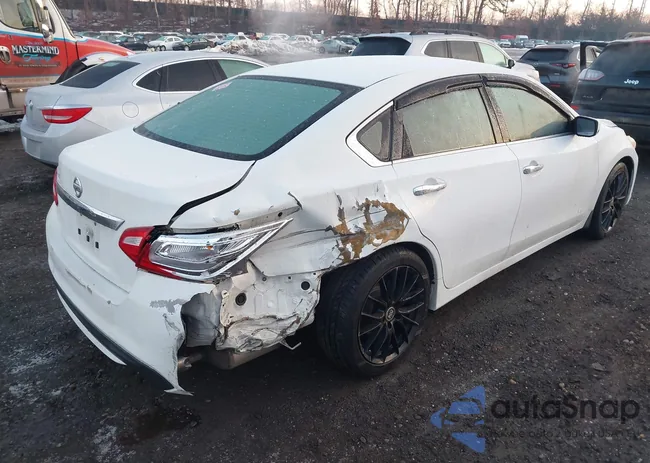 1N4AL3AP6GC162125: 44334743