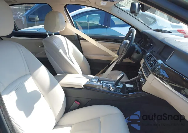 WBA5A5C50ED506531: 44334780