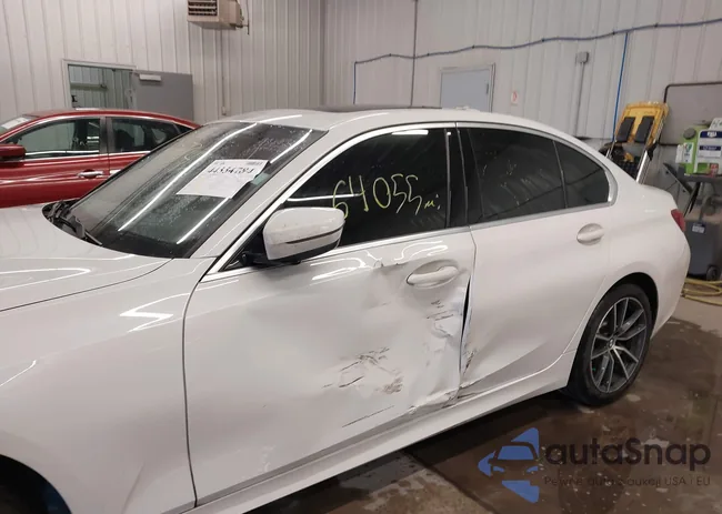 3MW5R7J50K8A05039: 44334784