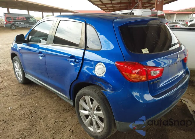 4A4AP3AU3FE008603: 44334839