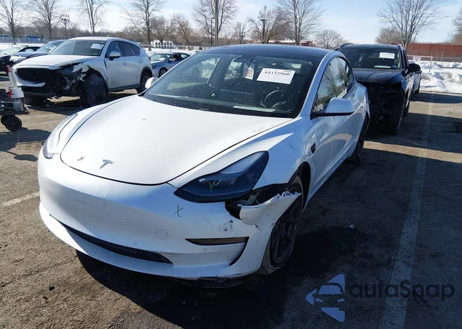 5YJ3E1EAXMF976851: 44335960