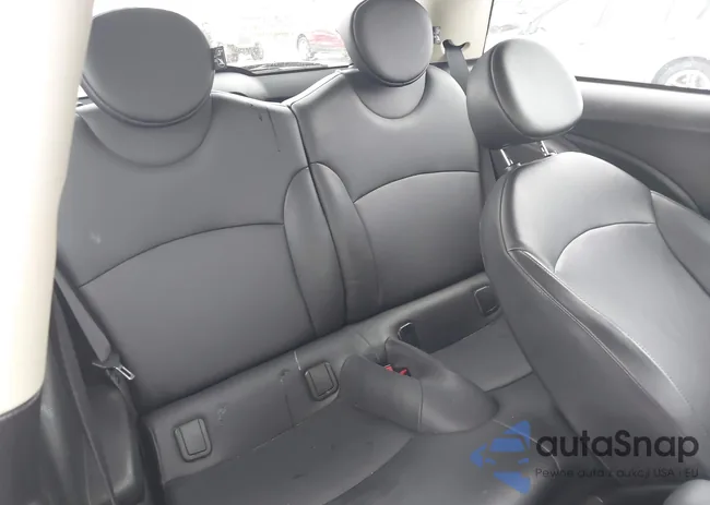 WMWSV3C51CT386852: 44336004