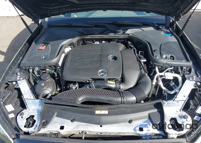 W1KZF8DB7MA946473: 44336033