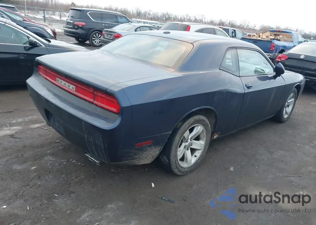 2C3CDYAGXDH724733: 44336078