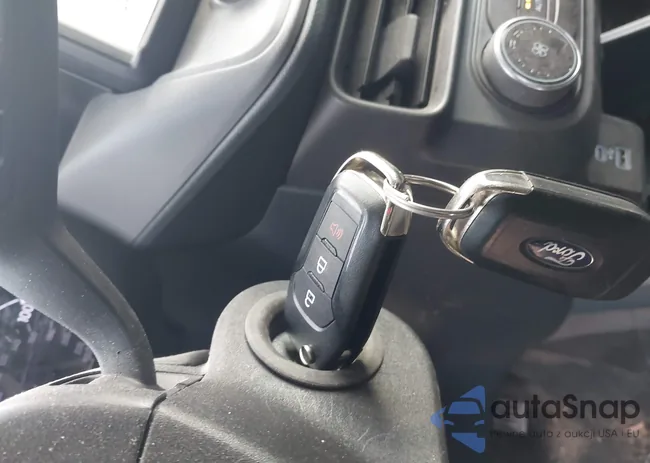 3FTTW8E3XPRA77353: 44336125