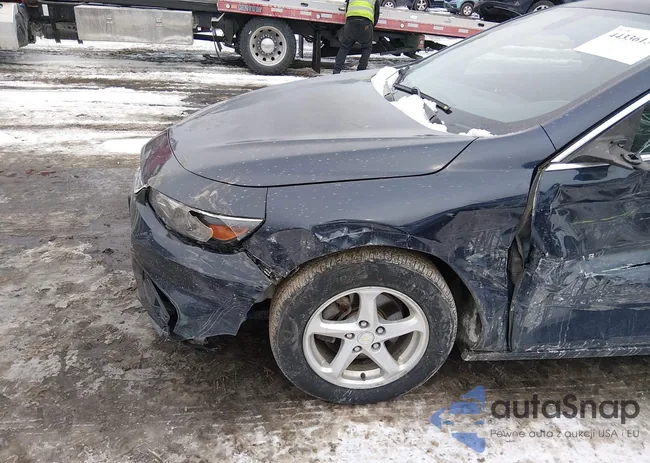 1G1ZB5ST5GF302275: 44336136