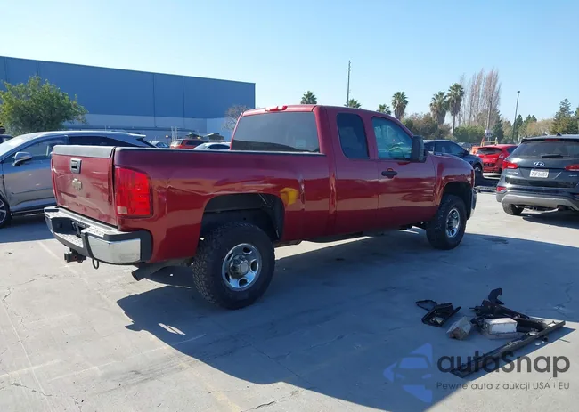 1GCHK29K08E130646: 44336158