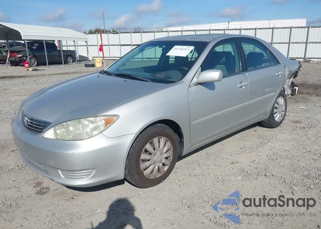 4T1BE32K55U034263: 44336163