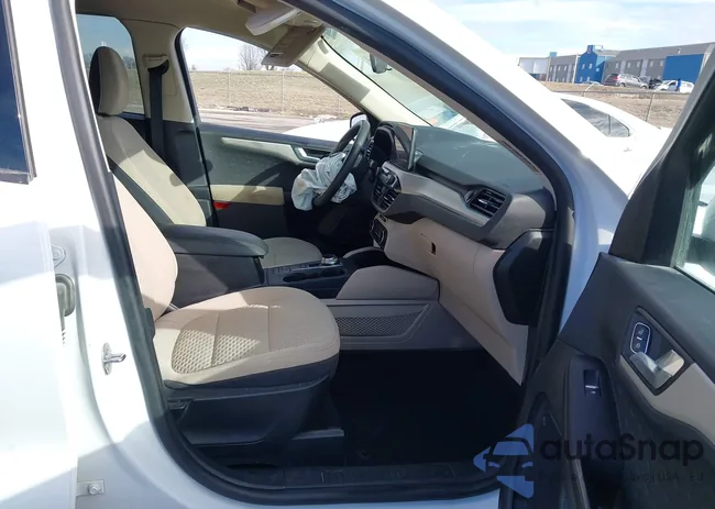 1FMCU9G61LUA55968: 44336364