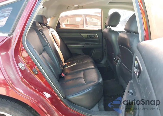 1N4AL3AP6DN569703: 44336383