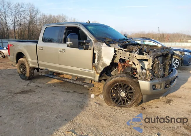 1FT7W2BT0KEF80016: 44336471