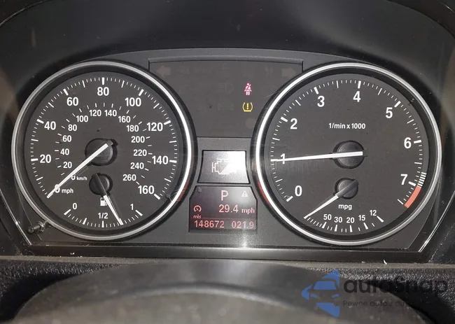 WBAVM1C58DVW42298: 44336497