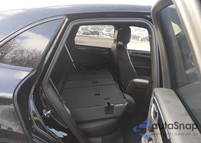 WP1AA2A56RLB08740: 44336524