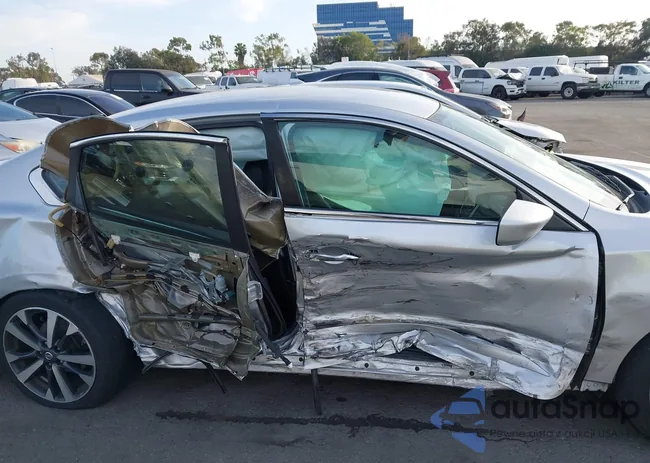 1N4AL3AP9GC183003: 44336532