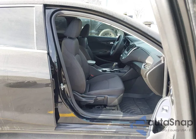 1G1ZD5STXLF041732: 44336541