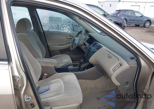 1HGCG6671YA146589: 44336555