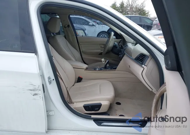 WBA3A9C51DF474903: 44335564