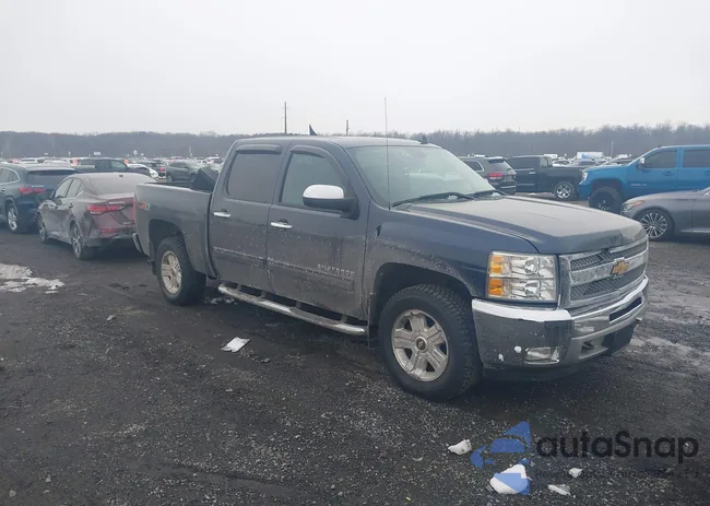 1GCPKSE73CF174964: 44335572