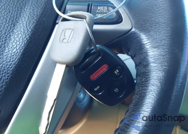 1HGCP36838A087164: 44335584