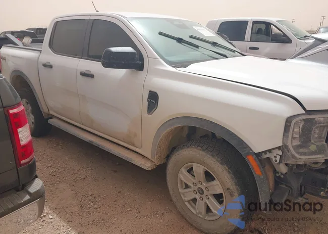 1FTER4PH2RLE04816: 44335621