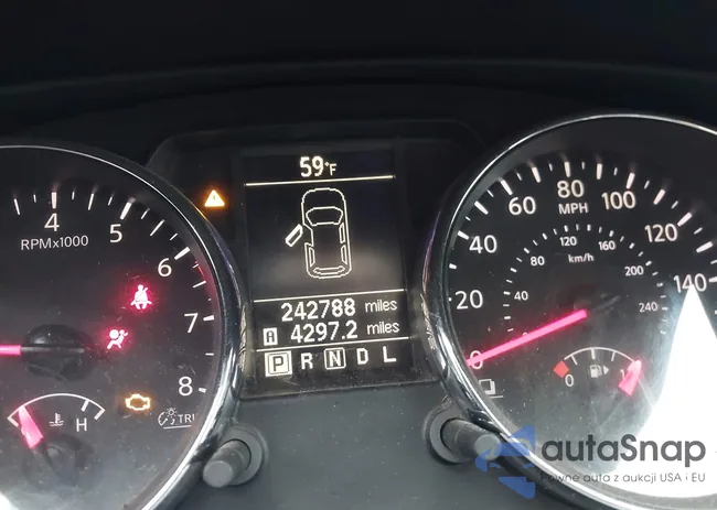 JN8AS5MT1FW656654: 44335631