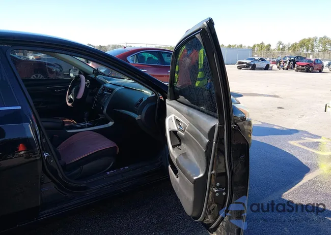 1N4AL3AP4FC486947: 44335712