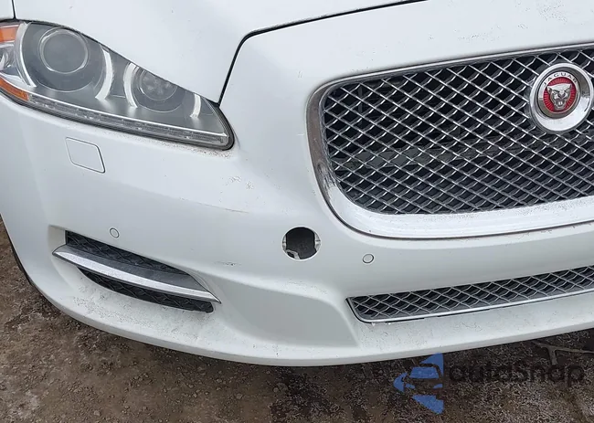 SAJWA1CZ9F8V77371: 44335728