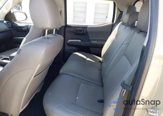 3TMAZ5CN4KM079638: 44335825