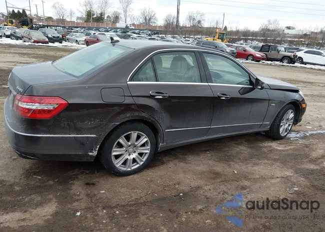 WDDHF8JB3CA651577: 44335858