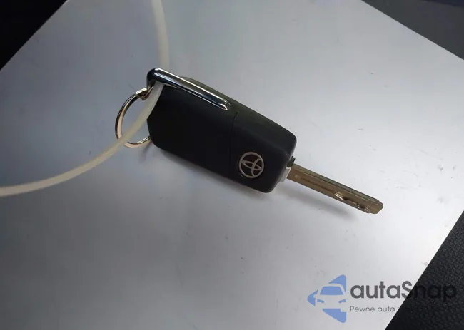 JTDBCMFE6S3101510: 44335936