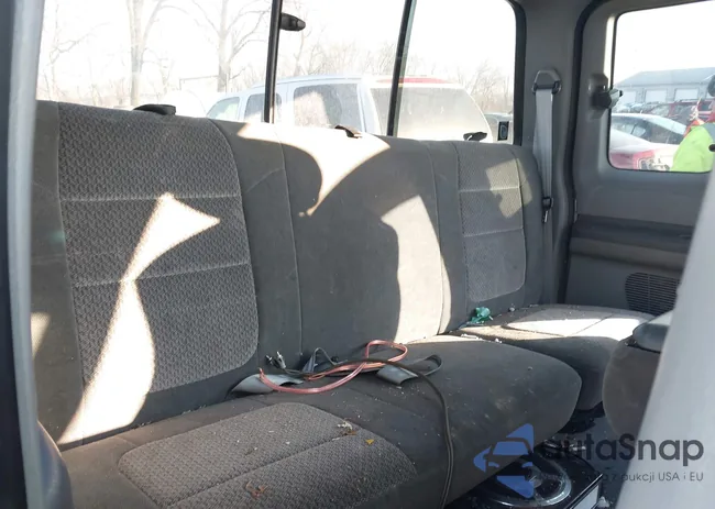 1FTNX21FX2EA25736: 44336961