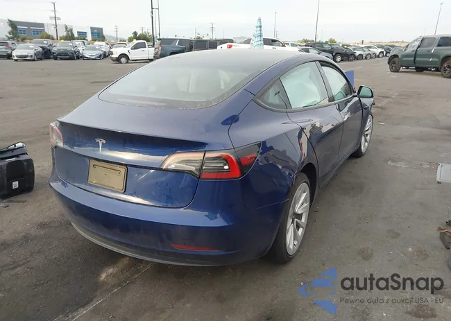 5YJ3E1EA8PF654777: 44337079