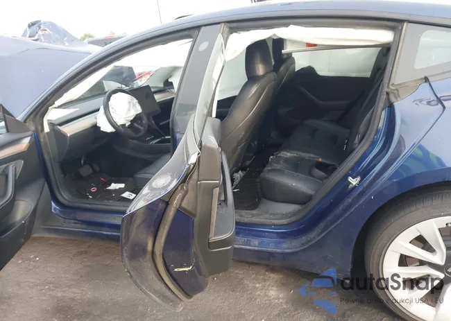 5YJ3E1EA8PF654777: 44337079