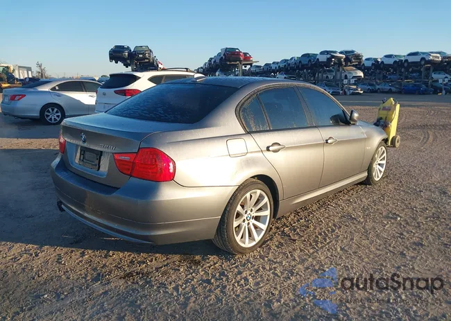 WBAPH5G51BNM84074: 44337125