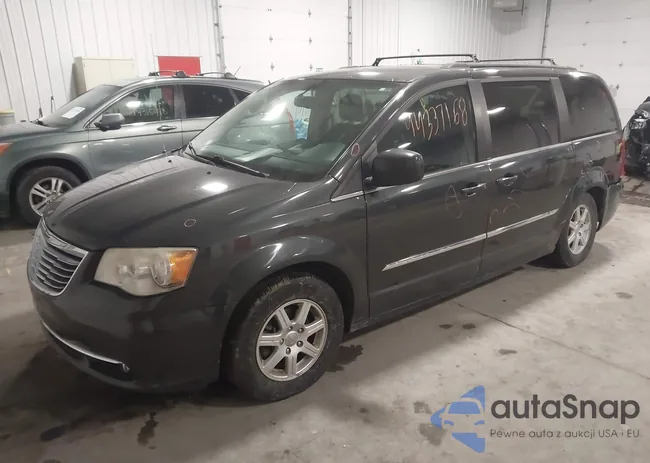 2C4RC1BG5CR300450: 44337168