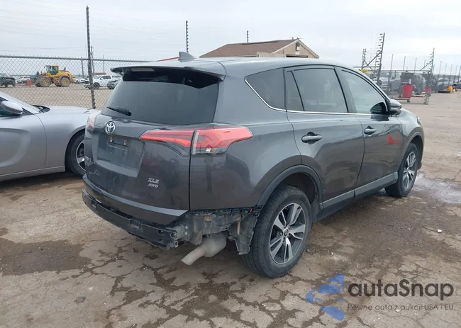 2T3RFREV5JW796272: 44337194