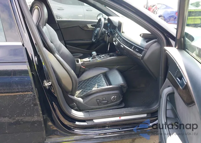 WAUB4AF4XJA002683: 44337332