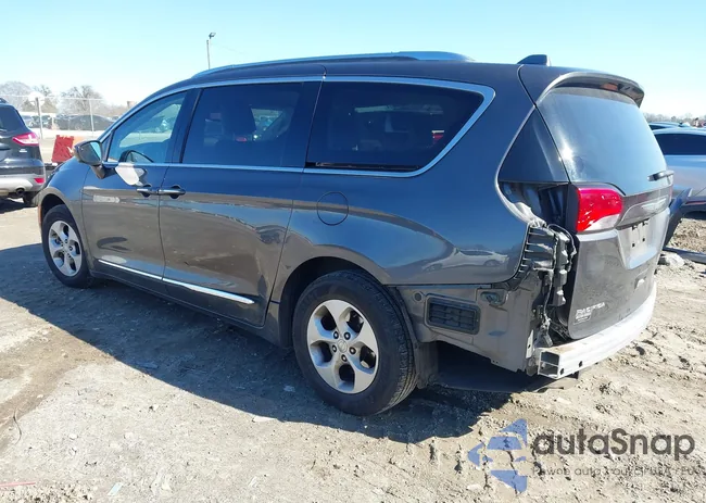 2C4RC1EG0HR577574: 44337333