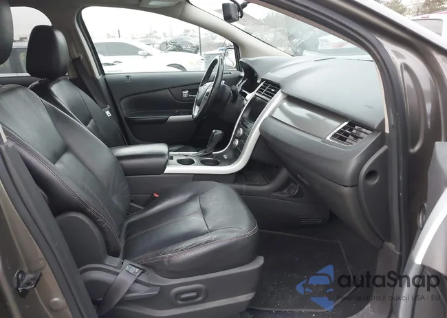 2FMDK3JC5DBB30572: 44337356